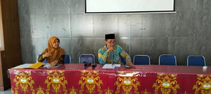 Sinergi dalam Rapat Dinas Bulanan Membangun Kualitas Pendidikan Lebih Baik (4)