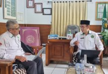 Pengawas dan Kepala MTsN 2 Kota Bandung Perkuat Koordinasi Administrasi Mengajar